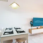 Rentandhomes Reserva De Marbella